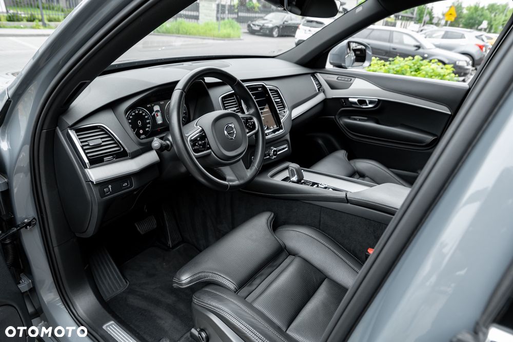 Volvo XC 90 B5 D AWD Ultimate Bright - 17