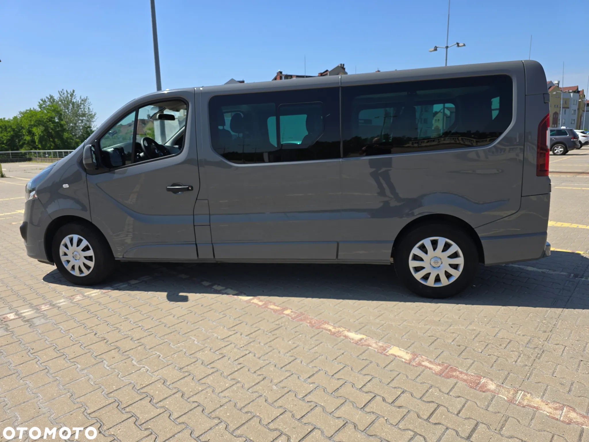 Opel Vivaro L1H1 2,7t Edition - 11