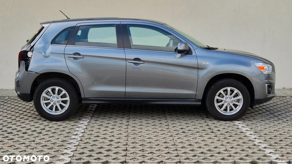 Mitsubishi ASX 1.8 DID Invite 4WD AS&G - 28