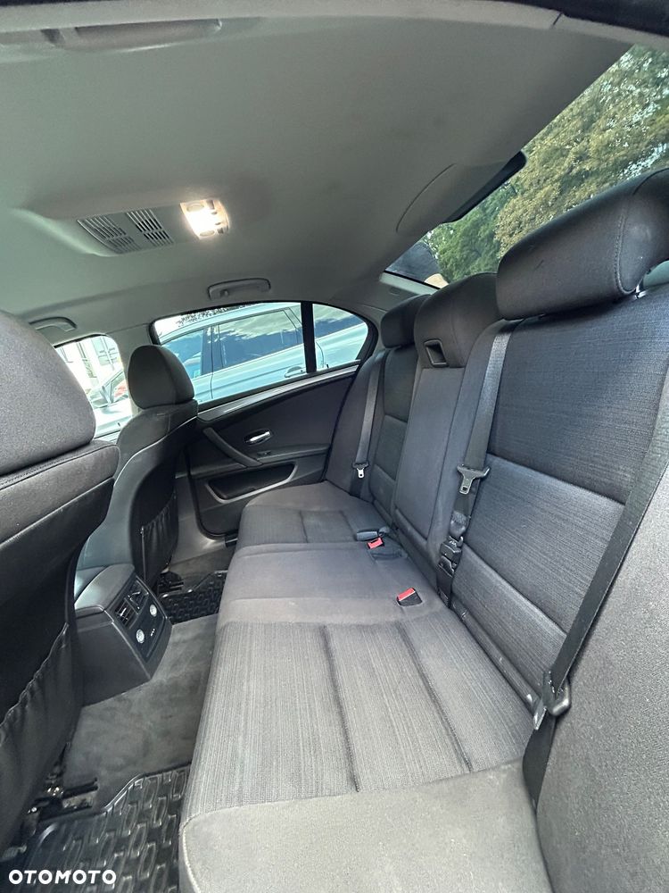 BMW Seria 5 520d - 6