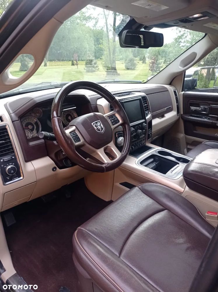 Dodge RAM 1500 5.7 4x4 - 6