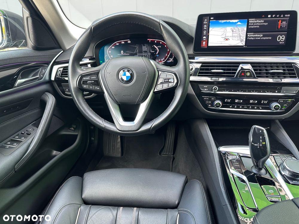 BMW Seria 5 520i mHEV Luxury Line - 7