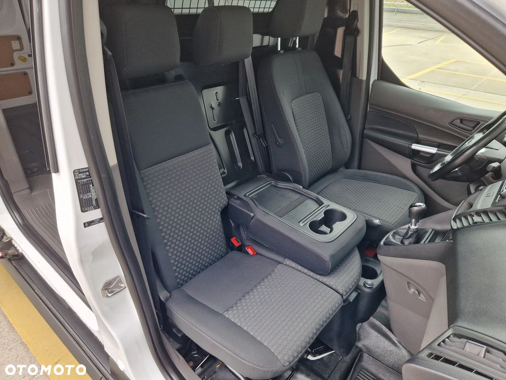 Ford TRANSIT CONNECT - 25