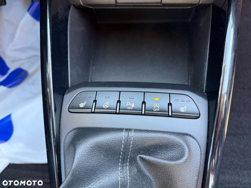 Kia Stonic 1.0 T-GDI 100 OPF Vision - 8