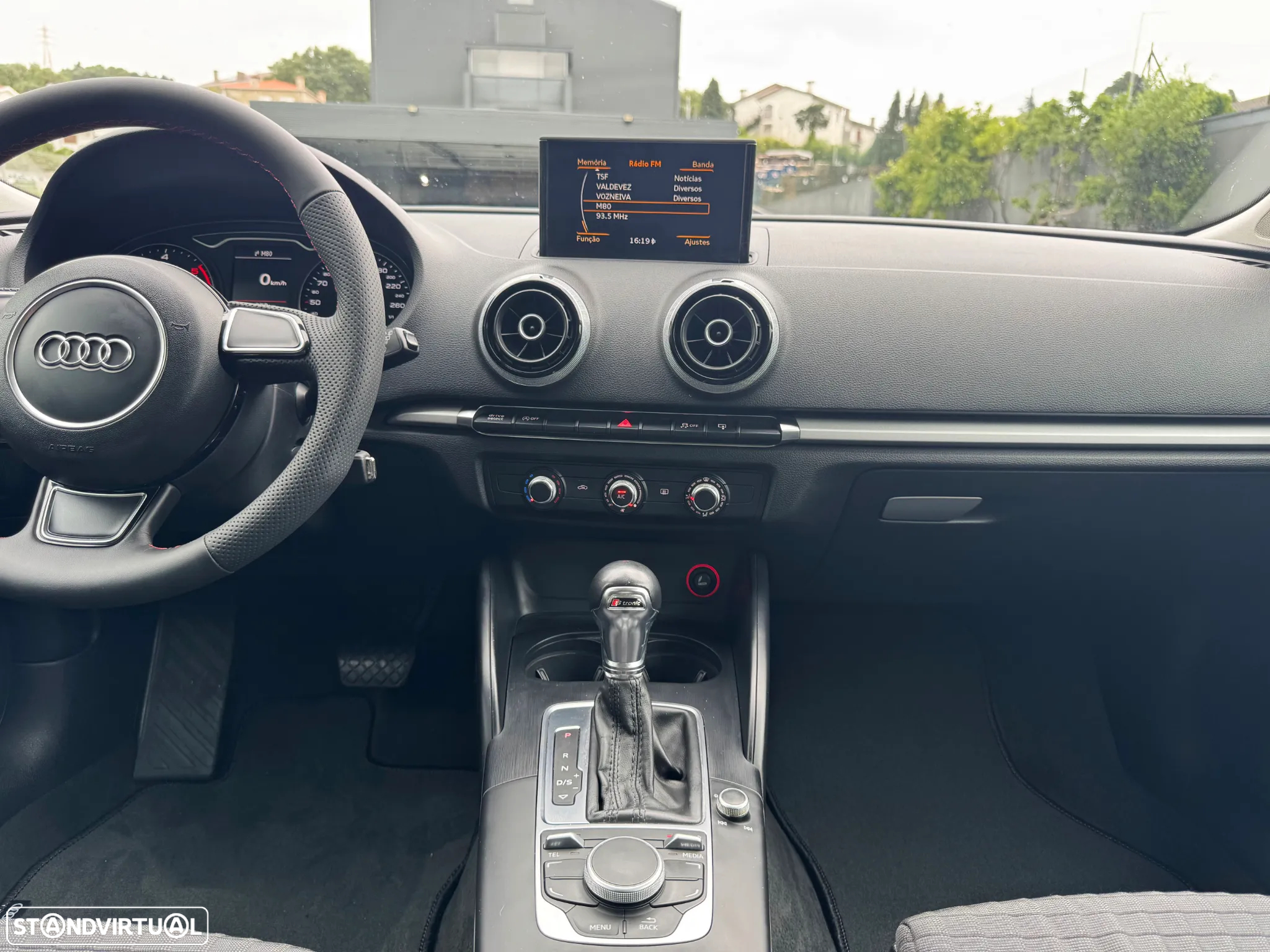 Audi A3 Sportback 1.6 TDI Sport S-Tronic - 31