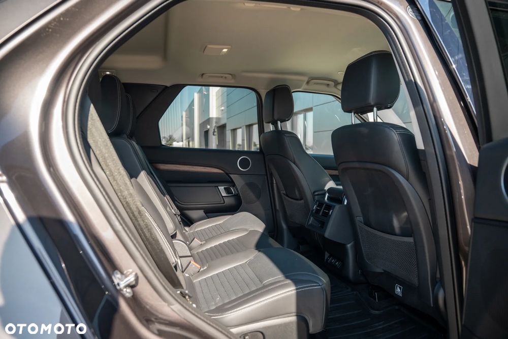 Land Rover Discovery - 17