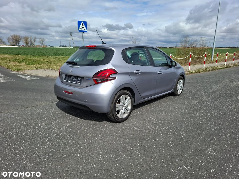 Peugeot 208 e-HDi 92 Stop&Start Active - 8