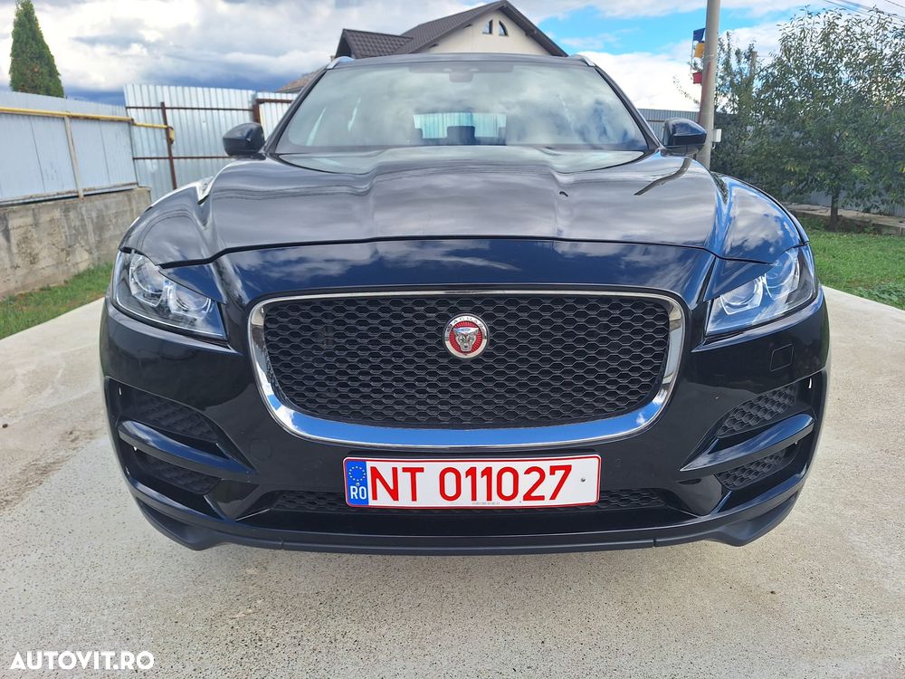Jaguar F-Pace - 1