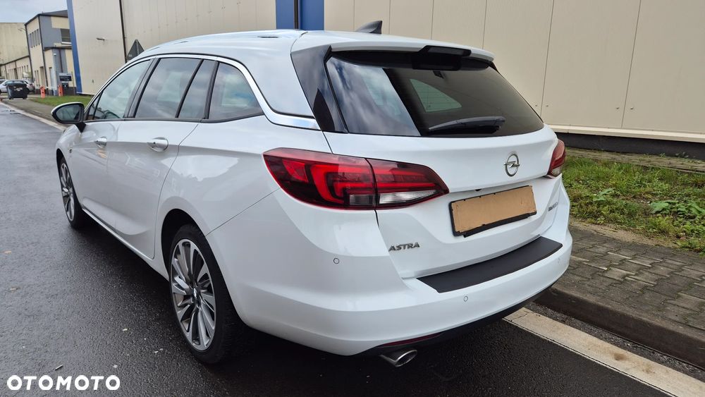 Opel Astra 1.6 BiTurbo D Start/Stop Ultimate - 4