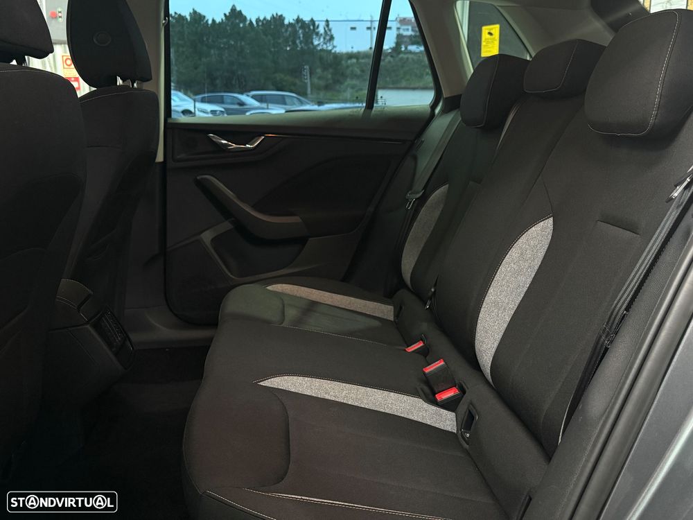 Skoda Kamiq 1.0 TSI Style DSG - 27