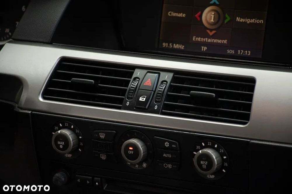BMW Seria 5 - 33