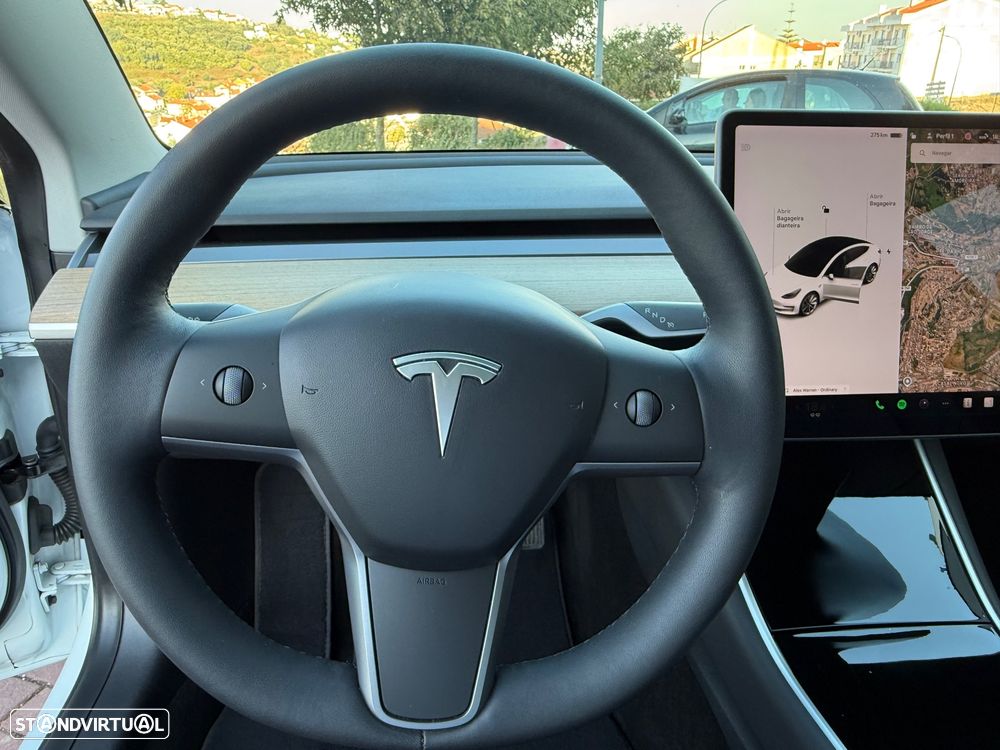 Tesla Model 3 Standard RWD Plus - 24