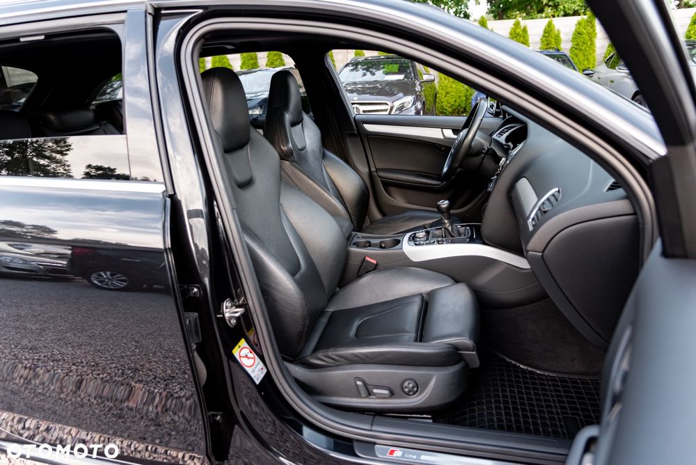 Audi A4 Avant 2.0 TDI DPF quattro S line Sportpaket (plus) - 26