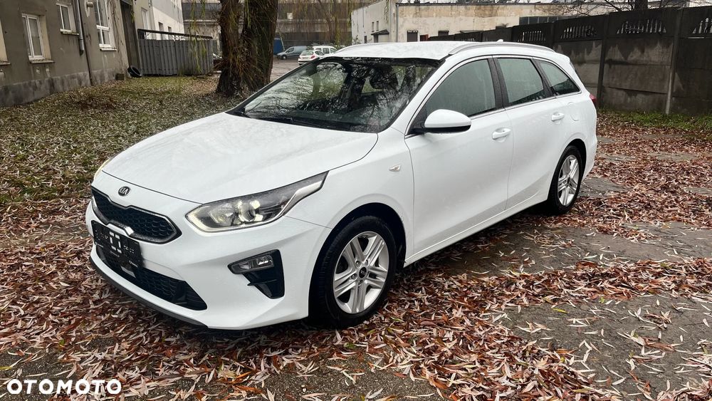Kia Ceed 1.6 CRDi Vision - 1