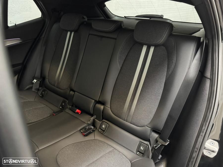 BMW X2 25 e xDrive Pack M - 48