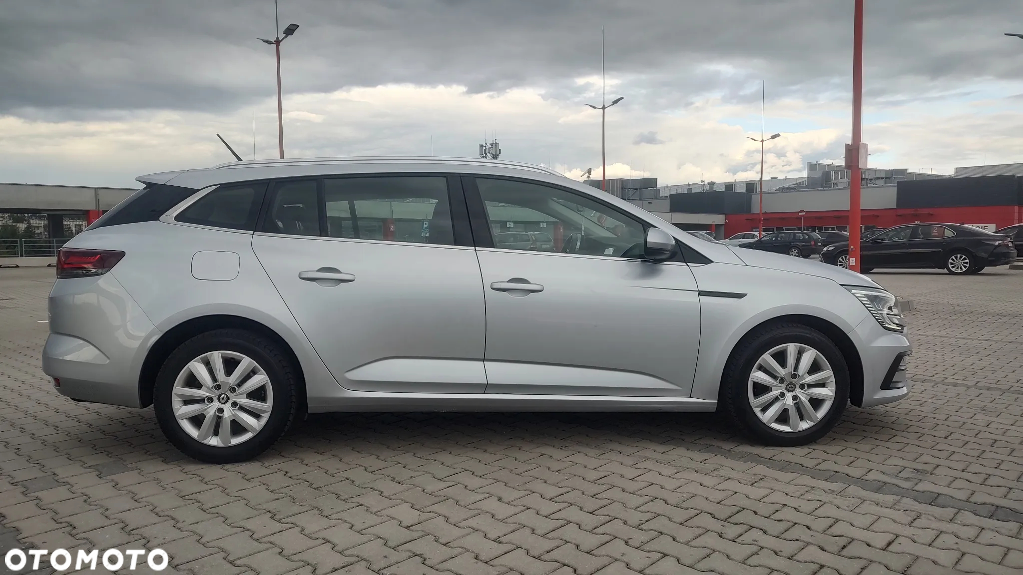 Renault Megane 1.3 TCe FAP Zen - 12