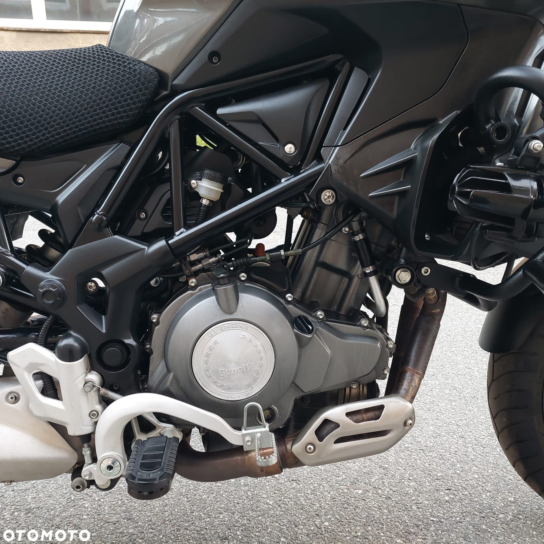 Benelli TRK 502 - 5