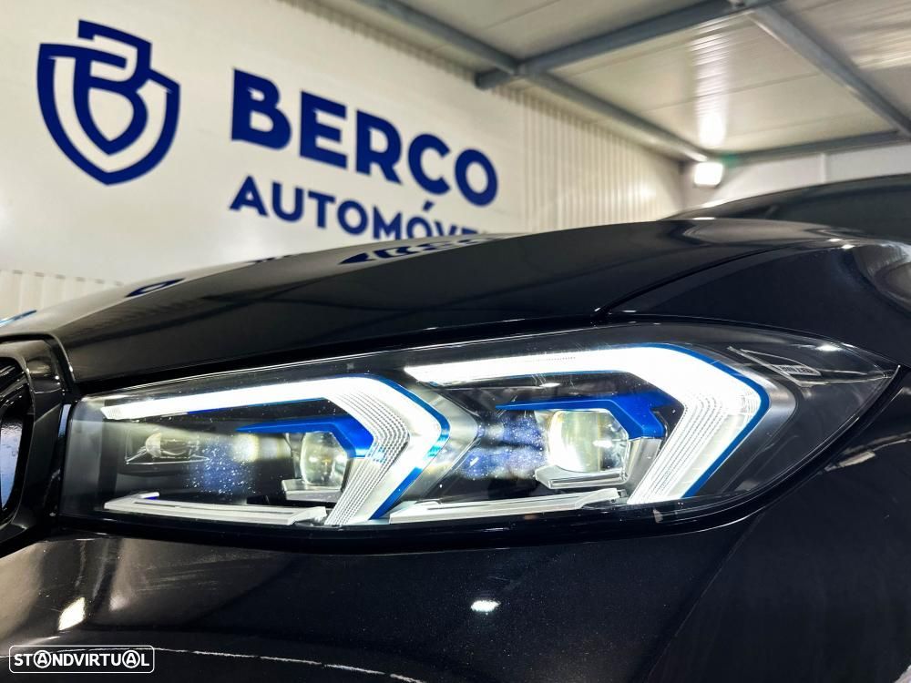 BMW 330 e Pack Desportivo M Auto - 14