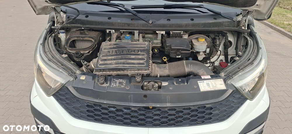 Iveco DAILY - 21