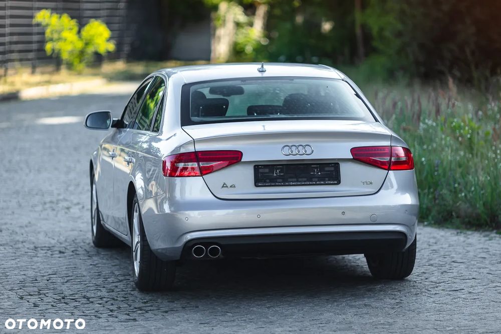 Audi A4 Limousine 2.0 TDI DPF Ambiente - 10