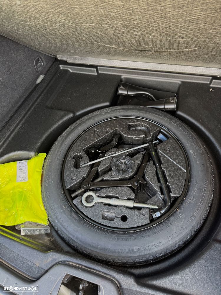 Volvo V60 2.0 D2 Kinetic - 16