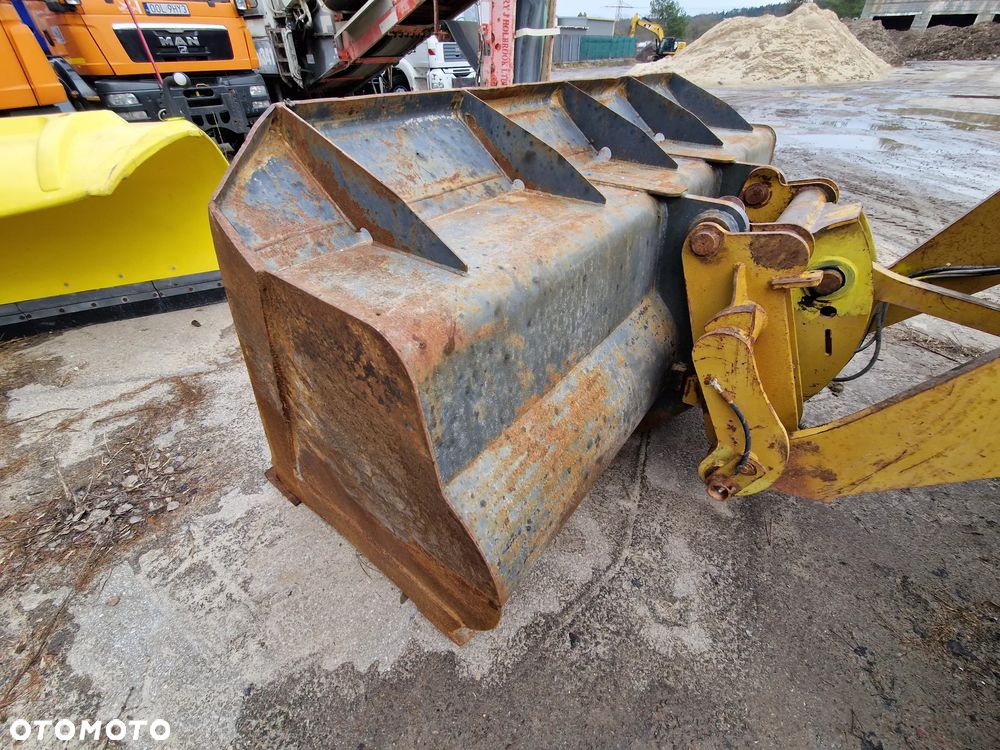 Caterpillar 928h - 34