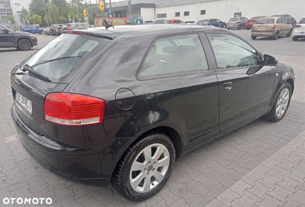 Audi A3 3-drzwiowe 1.4T FSI Ambiente - 4