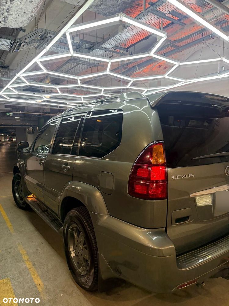 Lexus GX - 7