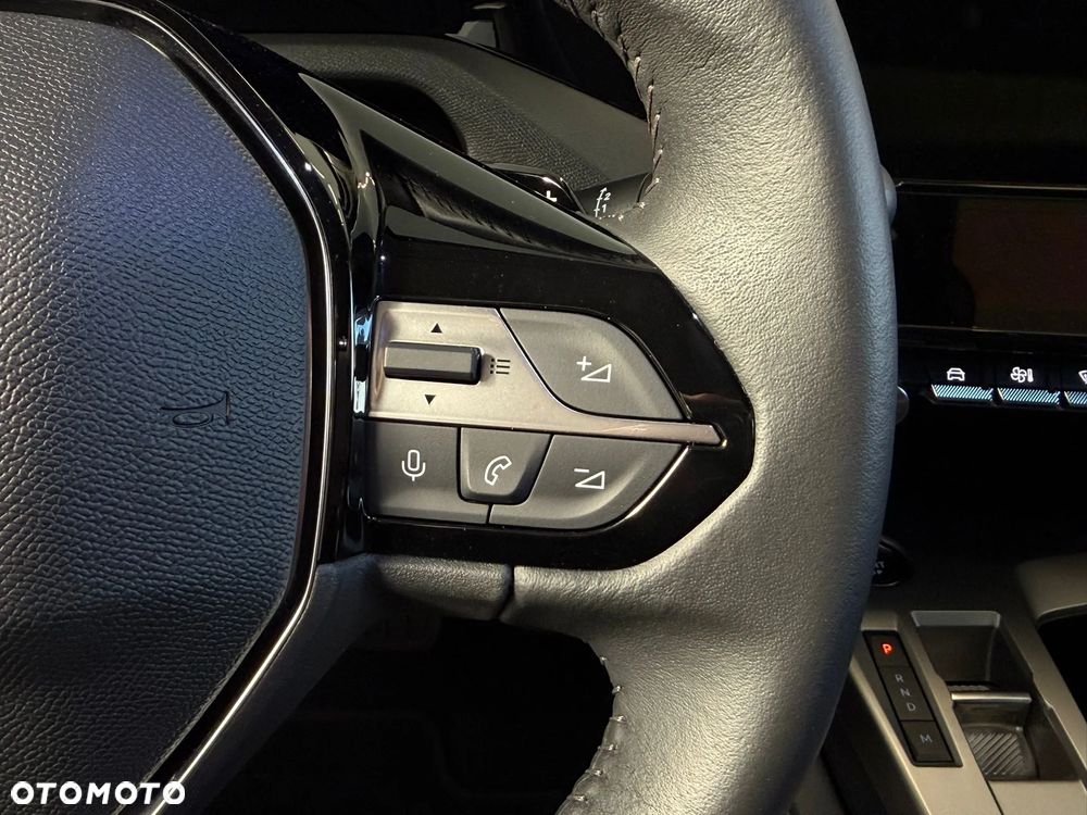 Peugeot 308 1.2 PureTech Allure S&S EAT8 - 15