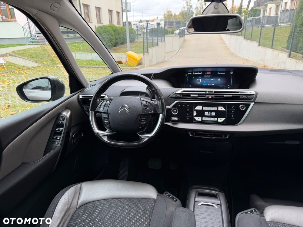 Citroën C4 Grand Picasso - 19