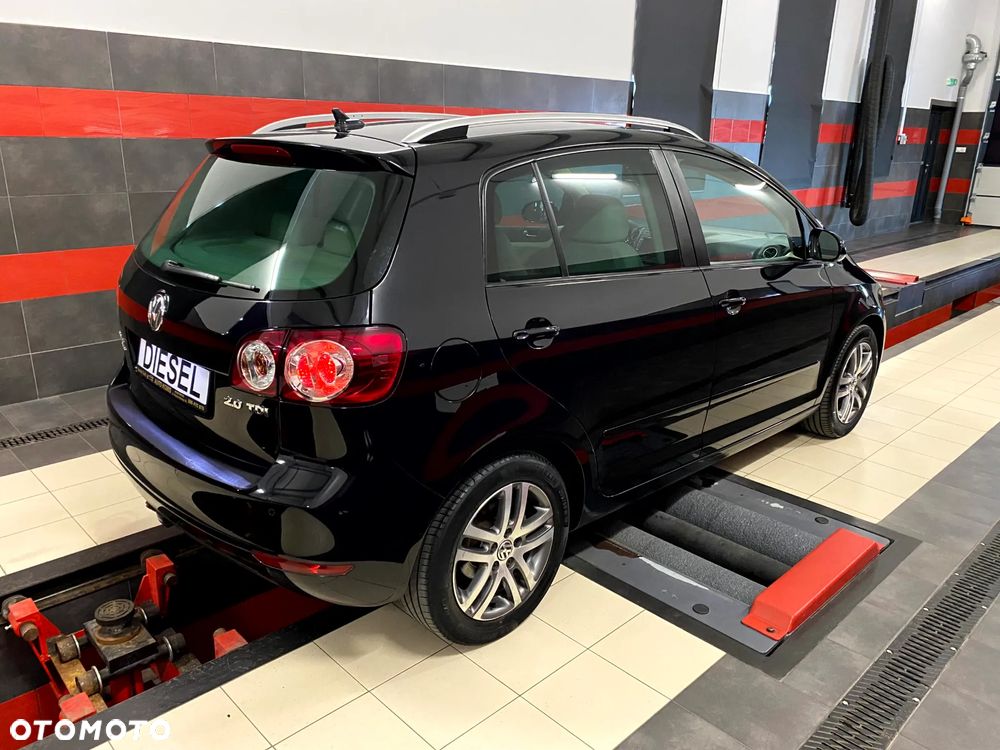 Volkswagen Golf Plus 2.0 TDI Highline DSG - 9