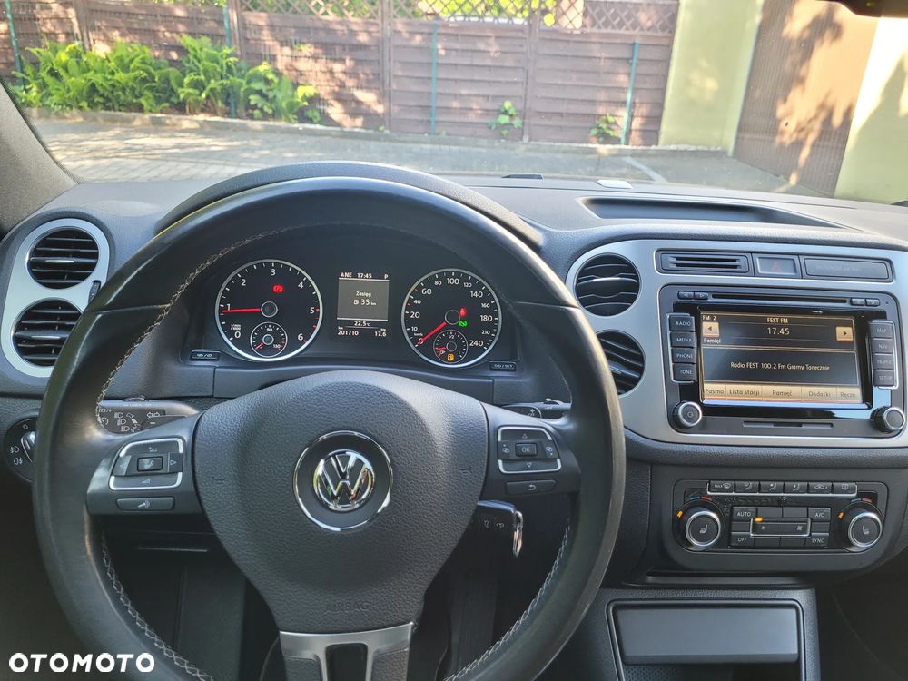 Volkswagen Tiguan 2.0 TDI DPF 4Motion BlueMotion Technology DSG Cup Track & Style - 20