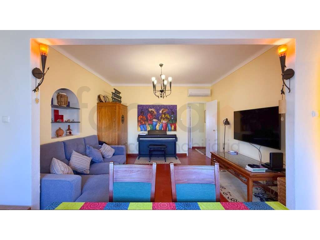 Moradia de 2 pisos na Labrugeira, Ventosa, situada no meio da povoa... - Grande imagem: 4/60