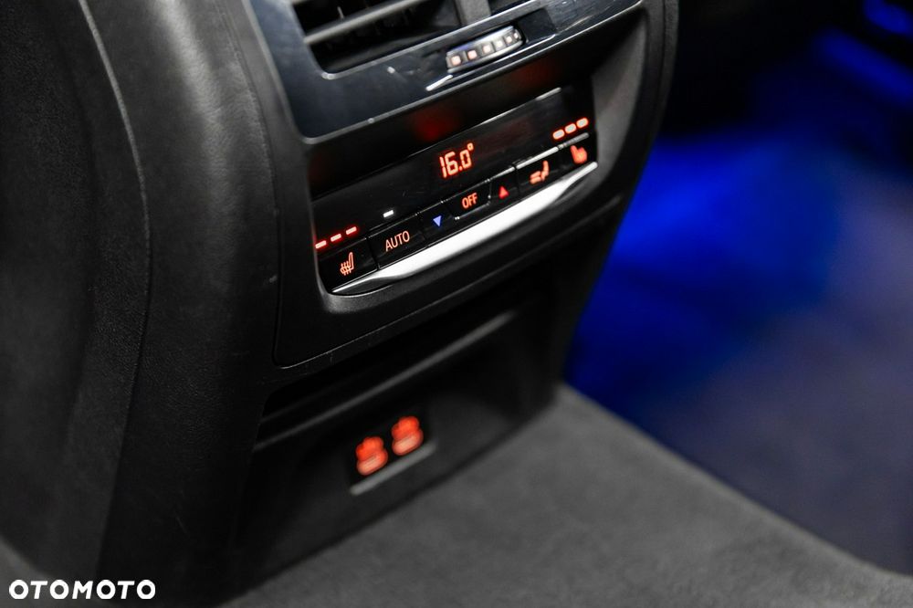 BMW X4 xDrive25d sport - 14