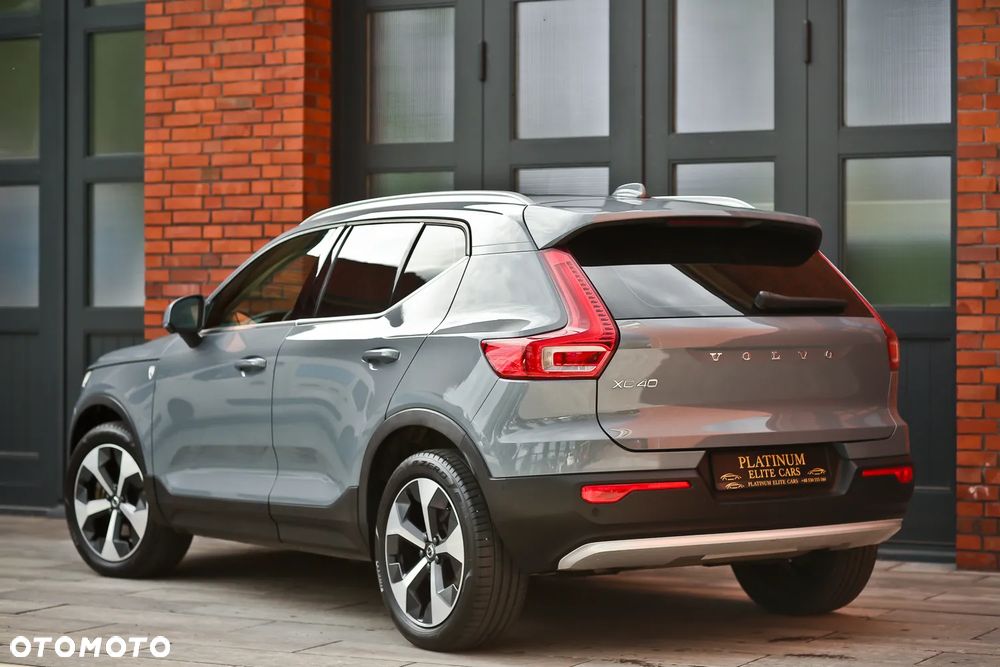 Volvo XC 40 B4 AWD Plus Bright - 13