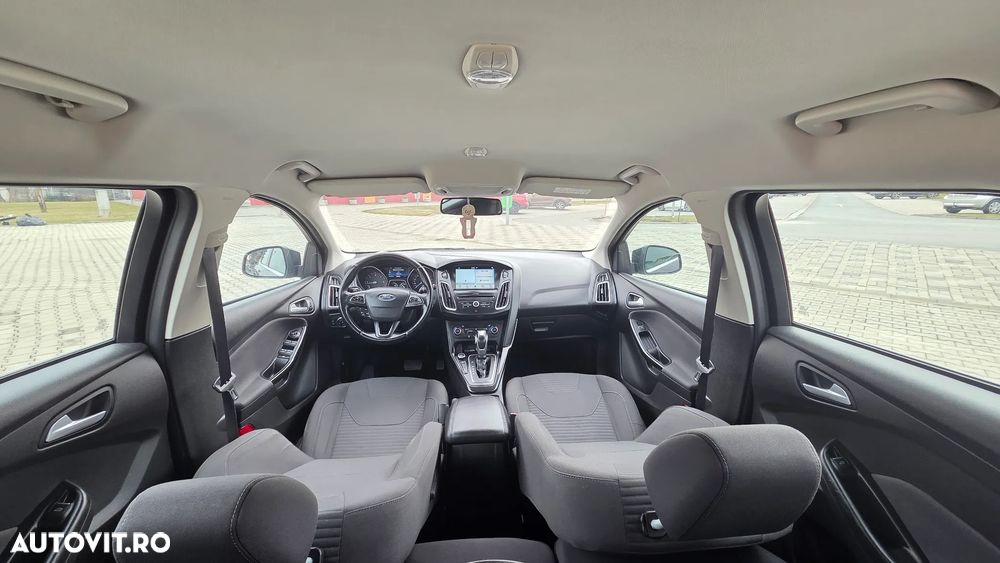 Ford Focus 1.5 EcoBlue Start-Stopp-System Aut. TITANIUM - 12