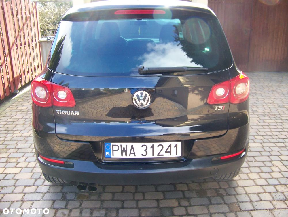 Volkswagen Tiguan 1.4 TSI BlueMotion Technology Trend & Fun - 4