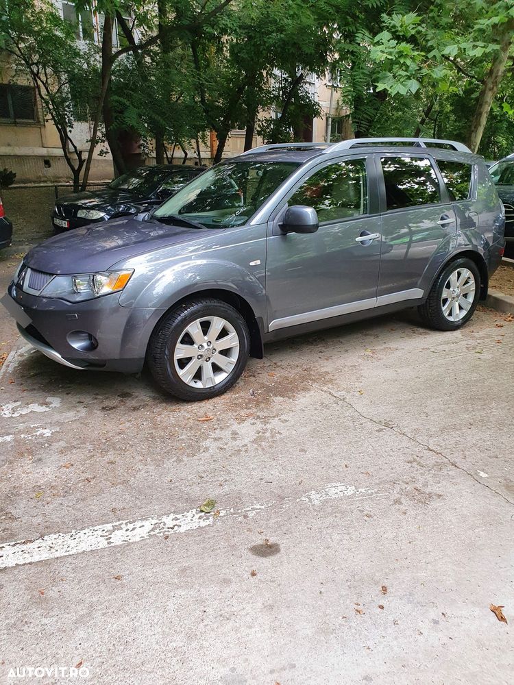 Mitsubishi Outlander 2.2 DI-D 4WD Instyle - 1