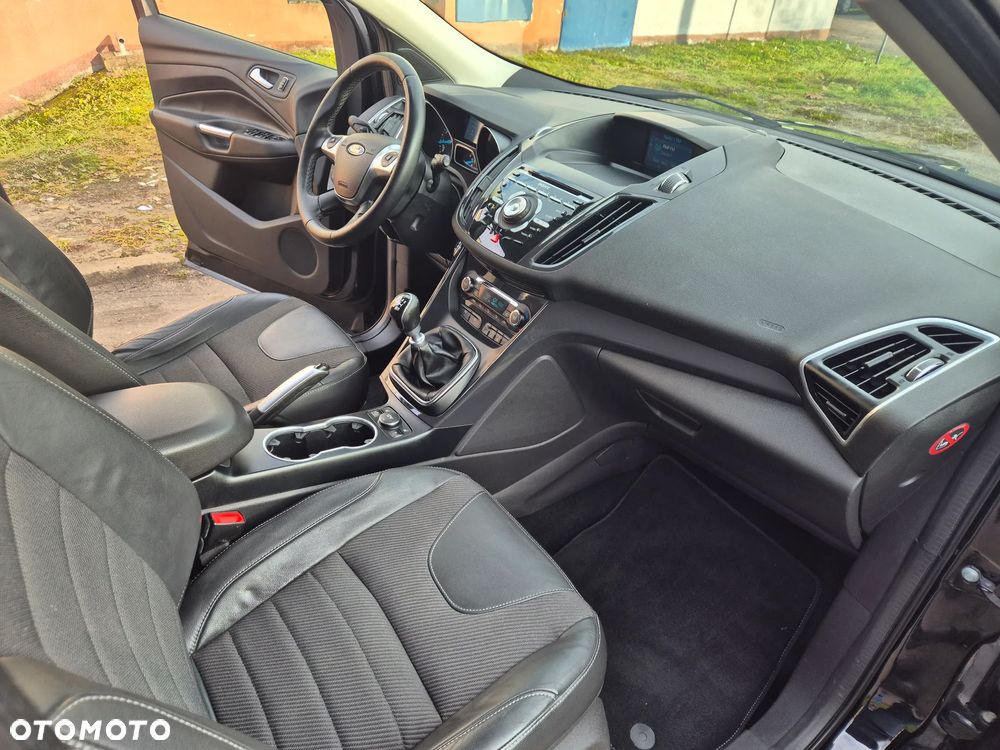 Ford Kuga 1.5 EcoBoost FWD Titanium ASS MMT6 - 12