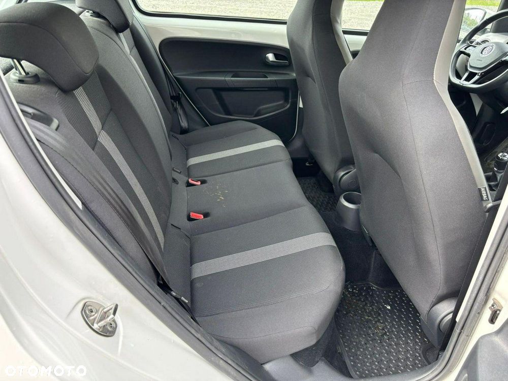 Volkswagen up! - 14