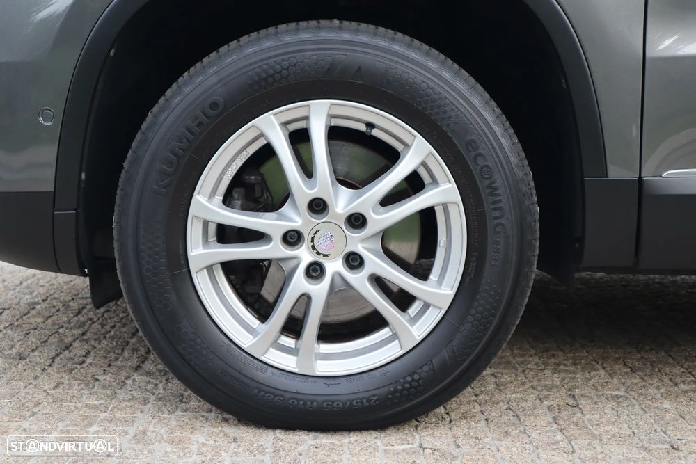 VW Tiguan 2.0 TDi Track 4Motion DSG - 10