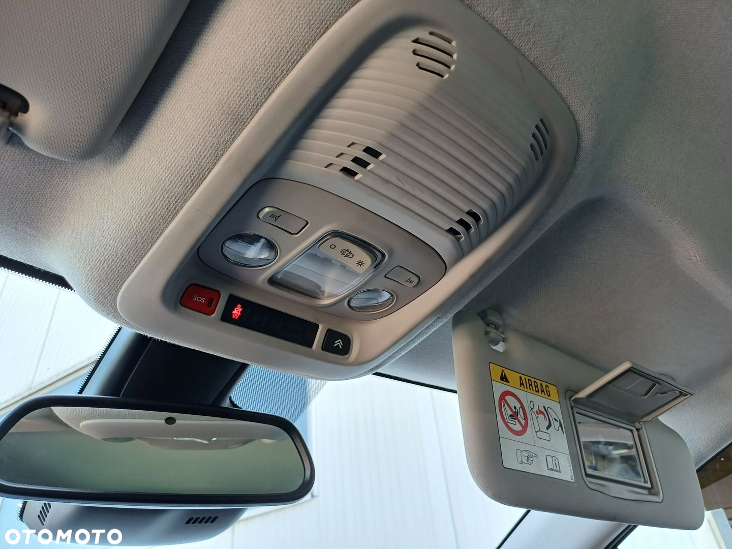 Citroën C3 Aircross 1.2 PureTech GPF Shine Pack S&S - 25