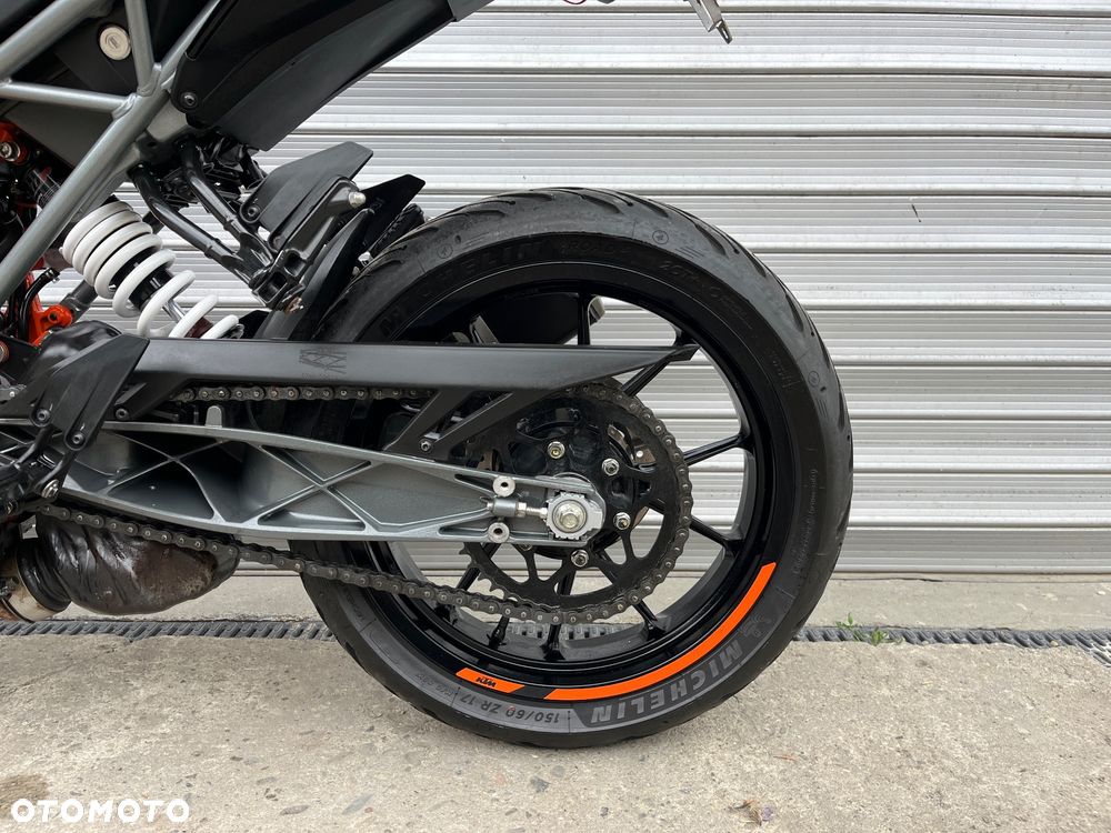KTM Duke - 37