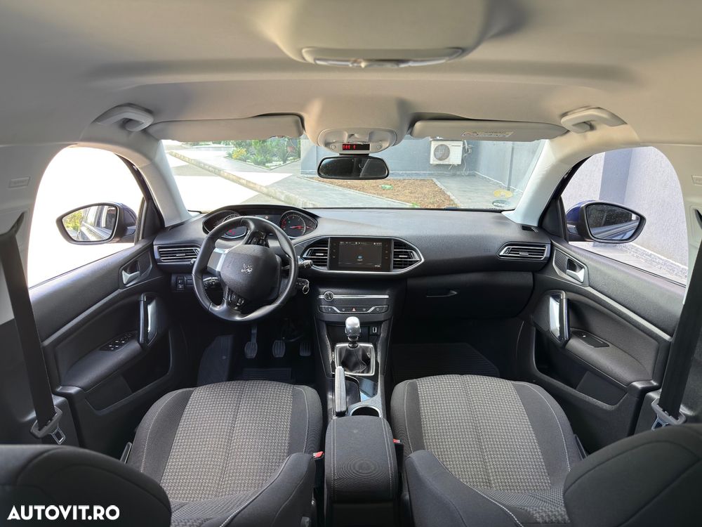 Peugeot 308 - 7
