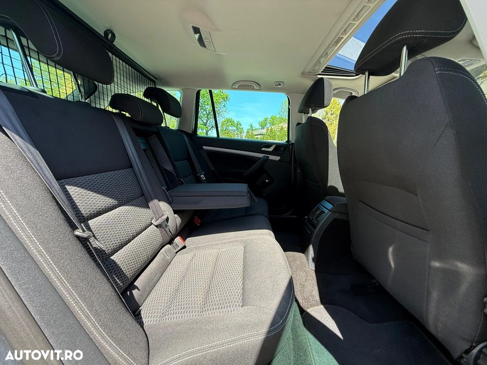 Skoda Octavia 2.0 TDI DPF Ambition - 9