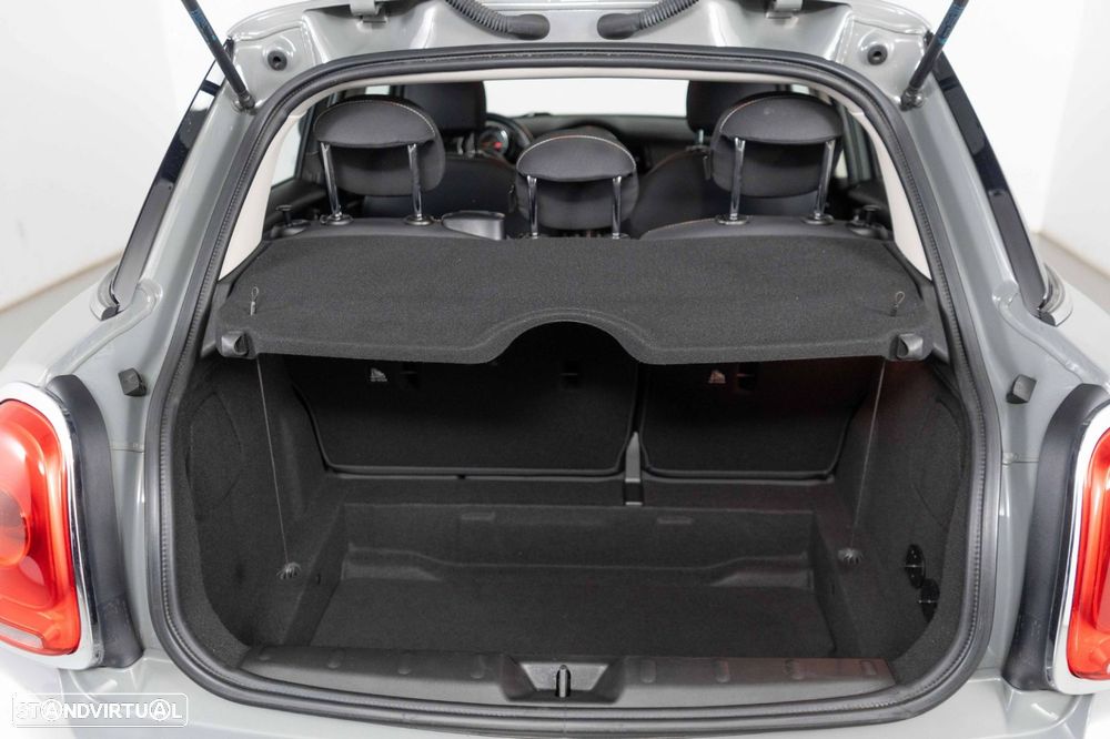MINI 5 Portas One D - 13