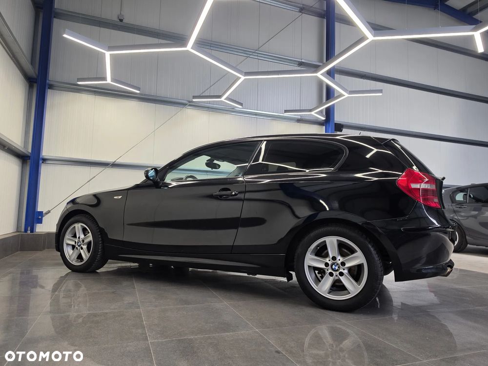BMW Seria 1 116d DPF Edition Lifestyle - 11