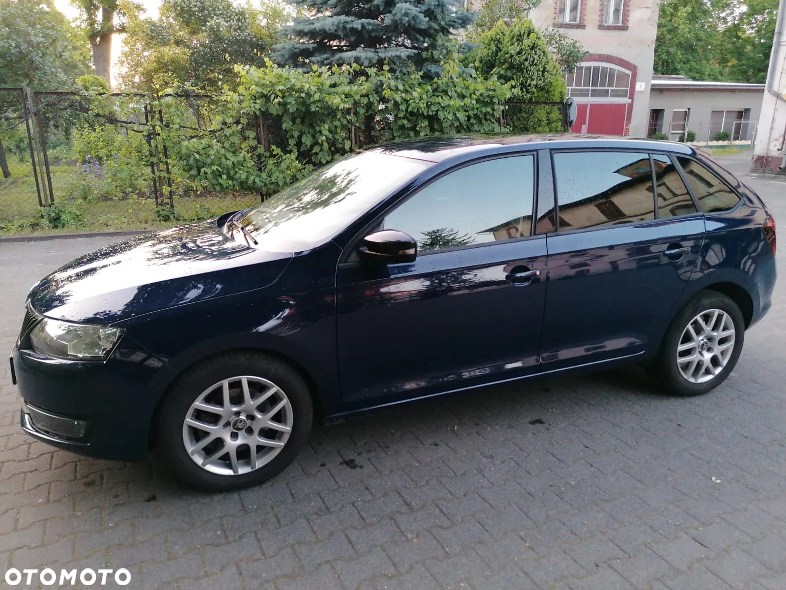 Skoda RAPID Spb 1.6 TDI DPF Elegance Max - 7