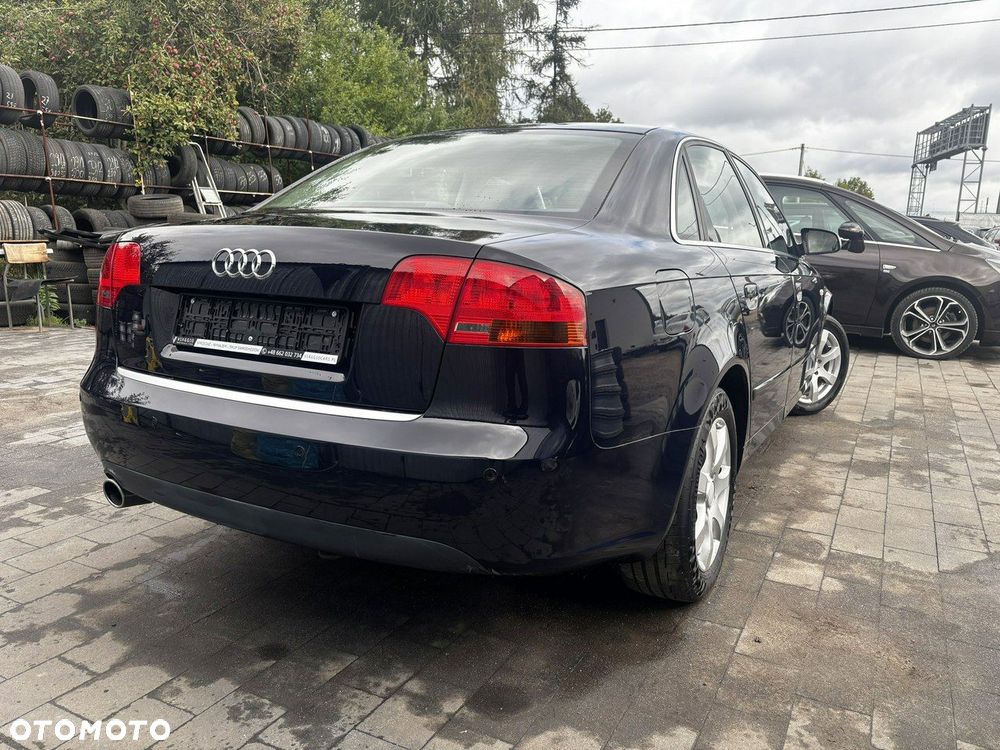 Audi A4 - 4