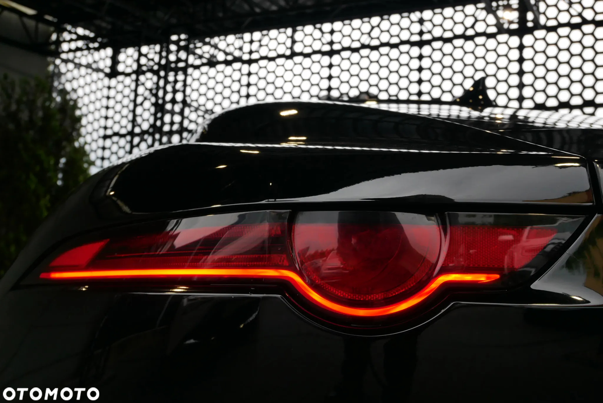Jaguar F-Type Coupe 2.0 - 38